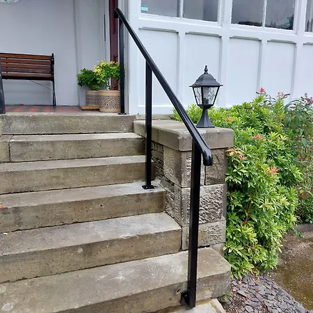 1 Park Road