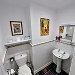 1 Park Road Oda ve Kahvaltı