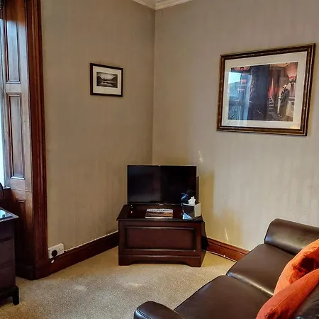 1 Park Road Couette-café 4*