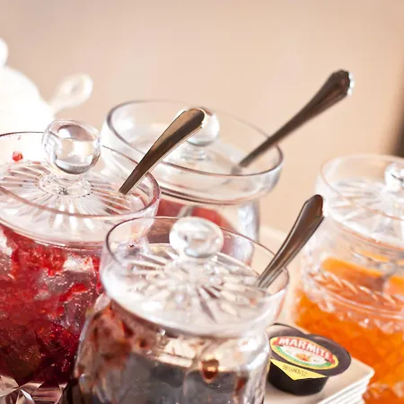 1 Park Road Couette-café 4*