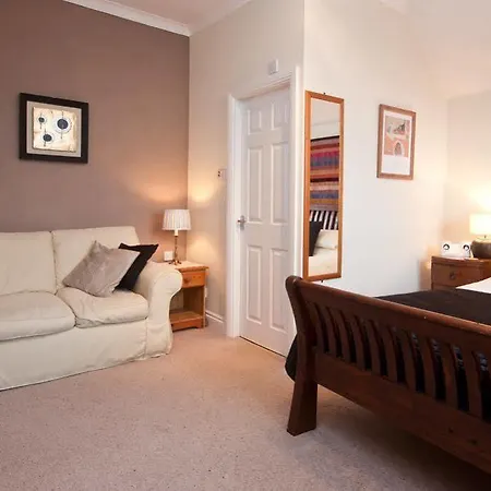 1 Park Road Windermere