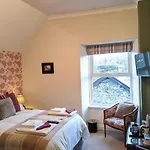 1 Park Road 4*
