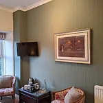 Bed & Breakfast 1 Park Road 4*